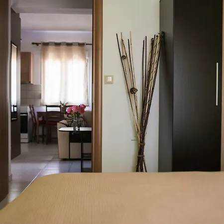 Ivi's House Amigdhaleon